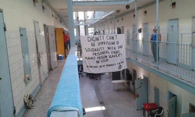 From Korydallos Prison in Greece, where prisoners went on strike and hung banners inside their facility in solidarity with US #PrisonStrike last month.